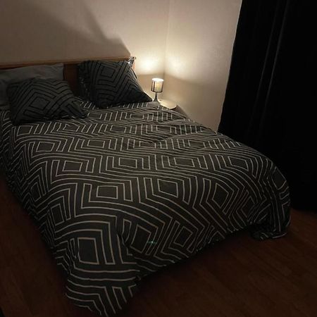 Maison Meublee Avec Parking Мулин Екстериор снимка