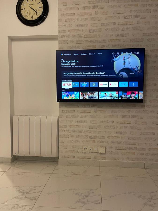 Maison Meublee Avec Parking Мулин Екстериор снимка
