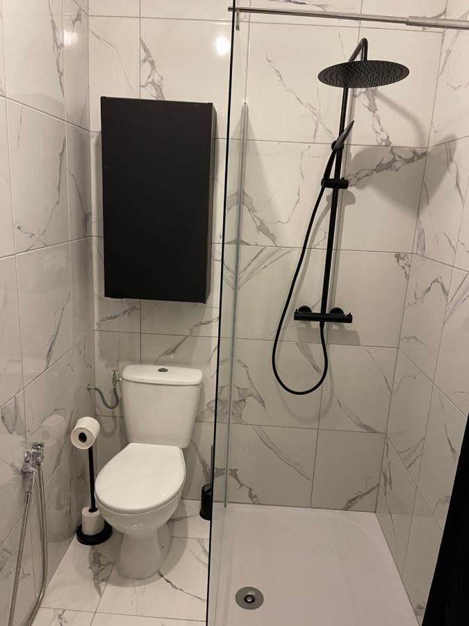 Maison Meublee Avec Parking Мулин Екстериор снимка